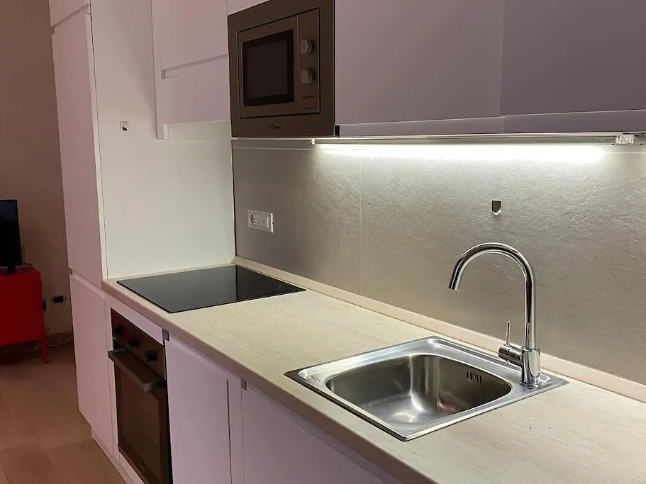 Apartment Casa Bocconi, Navigli, Porta Romana, Milano